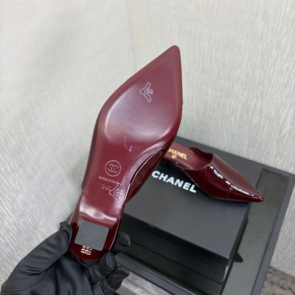 CC 2026 Pointed Toe Mule 4cm Burgundy Patent Leather 688709