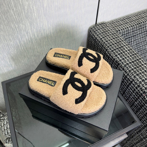 CC 26s Shearling Slide Flat Mules Beige Black Wool 128098