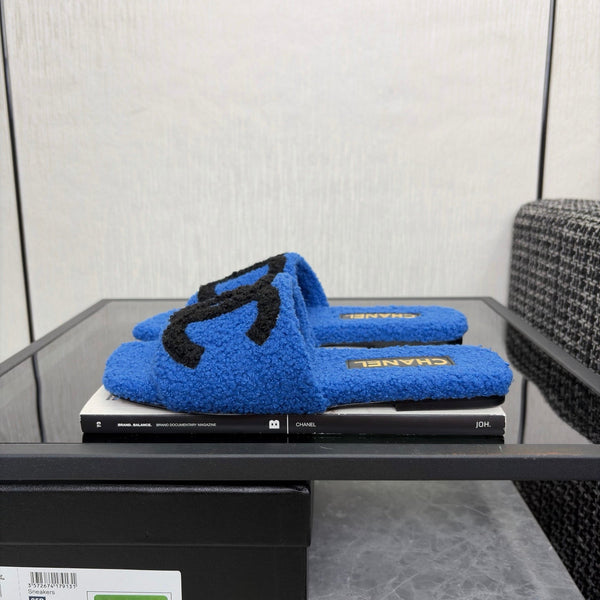 CC 26s Shearling Square Toe Sandals Blue Black Wool 128086