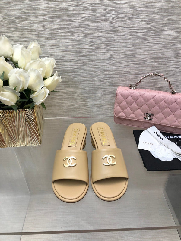 CC 25C Mid Heel Mule Cream Genuine Calfskin 212955