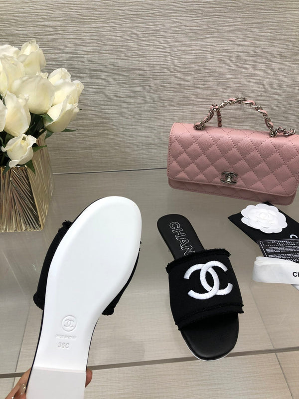 CC 25C Slippers Black Fabric Material 212964