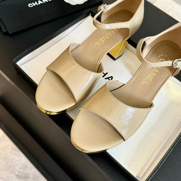 Platform Peep-Toe Sandals Beige Cream Lambskin