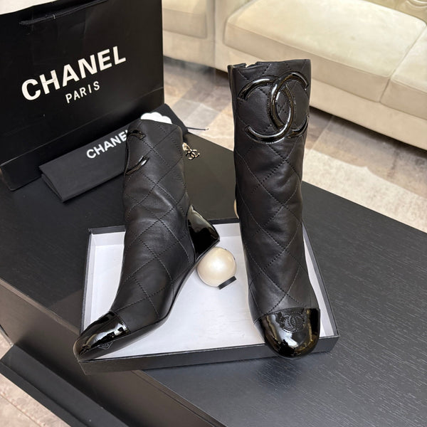 CC 26s Mid-Calf Pearl Boots 6.5CM  Black Quited Calfskin 957731