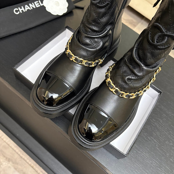 CC 26s Combat Boots Black Quilted Patent Calfskin 957754