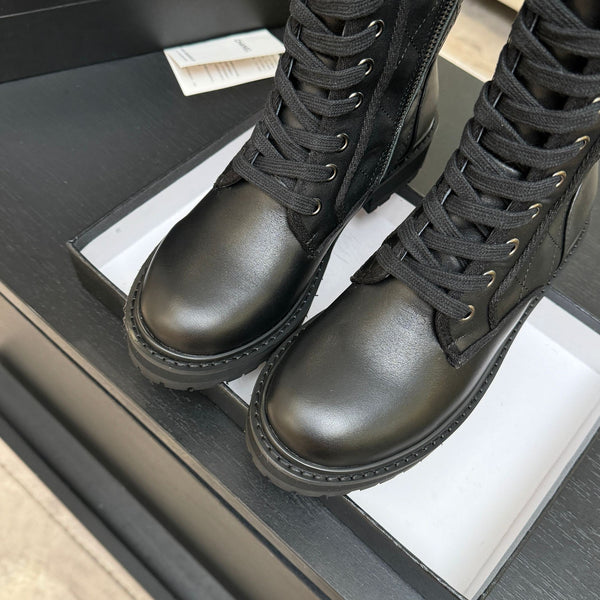 CC Quilted Combat Boots 26s Black Calfskin Leather 101988