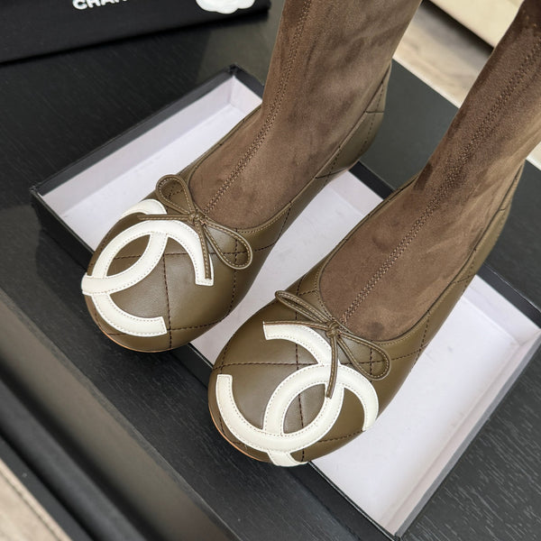 CC 26s Cap-Toe Sock Boots Khaki Suede Leather 106824