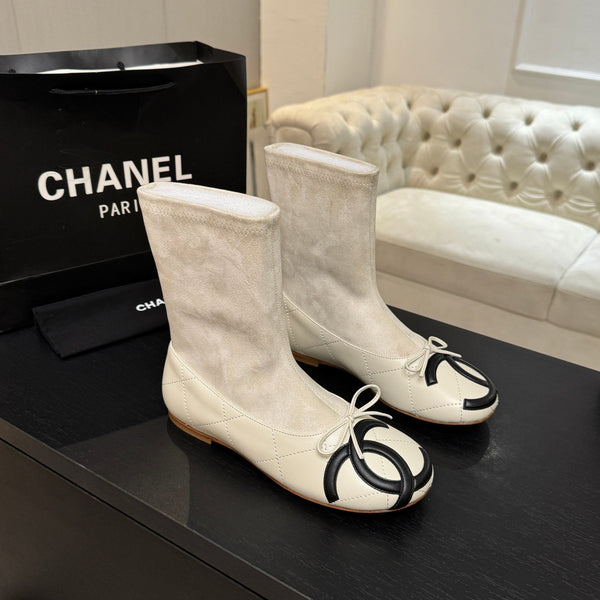 CC 26s Cap-Toe Sock Boots Off-White Suede Leather 106826