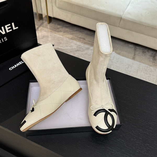 CC 26s Cap-Toe Sock Boots Off-White Suede Leather 106826