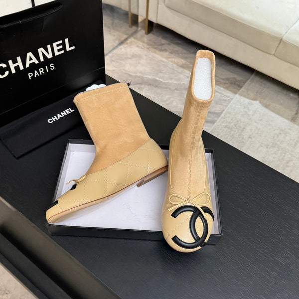 CC 26s Cap-Toe Sock Boots Apricot Suede Leather 106827