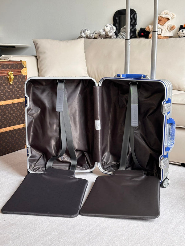 Rimowa 2025 Cabin Twist Suitcase 21inch Silver Blue Aluminum 273827
