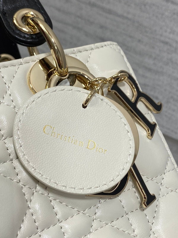small lady 20 white black lambskin
