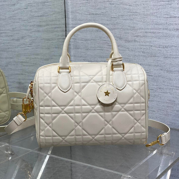 GROOVE 25 BAG IN WHITE CREAM LAMBSKIN