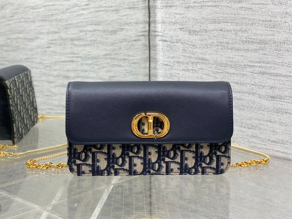 MONTAIGNE AVENUE MINI 22 BAG IN NAVY BLUE CALFSKIN AND MONOGRAM OBLIQUE JACQUARD