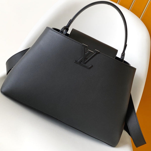 CAPUCINES GM 38CM ALL BLACK TAURILLON LEATHER 252015