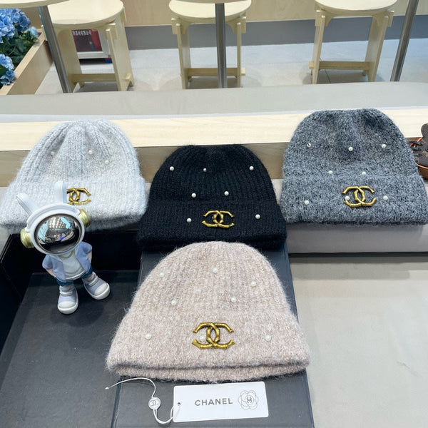 BEANIE HAT IN CLOUD GRAY WOOL 430081