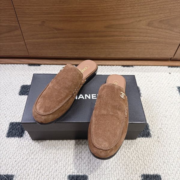 CC 26s Mule Mir Half-Slippers Brown Suede 983860