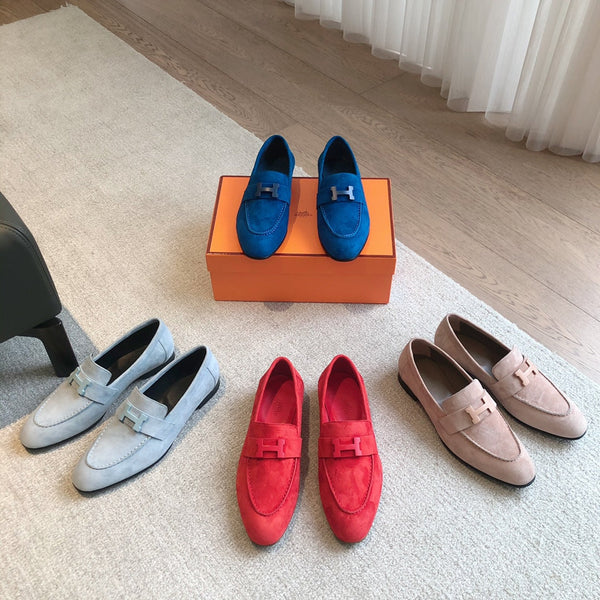 Paris Loafer Peach Suede Calfskin With Signature Buckle 509351