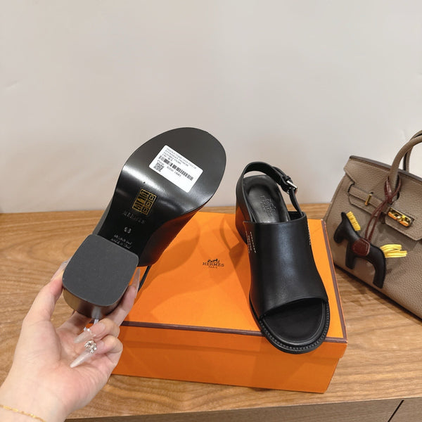 HM 26S Elda 60 Sandal Black Calfskin Silver Hardware