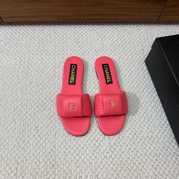 CC 26s Padded Sandals Red Lambskin 887950