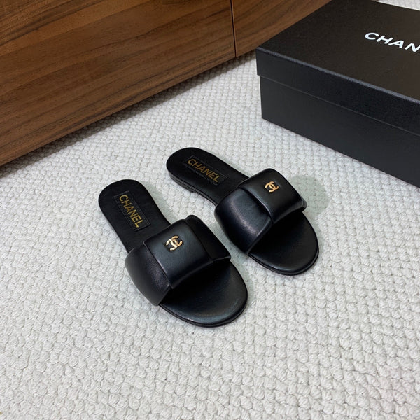 CC 26s Padded Sandals Black Lambskin 887952