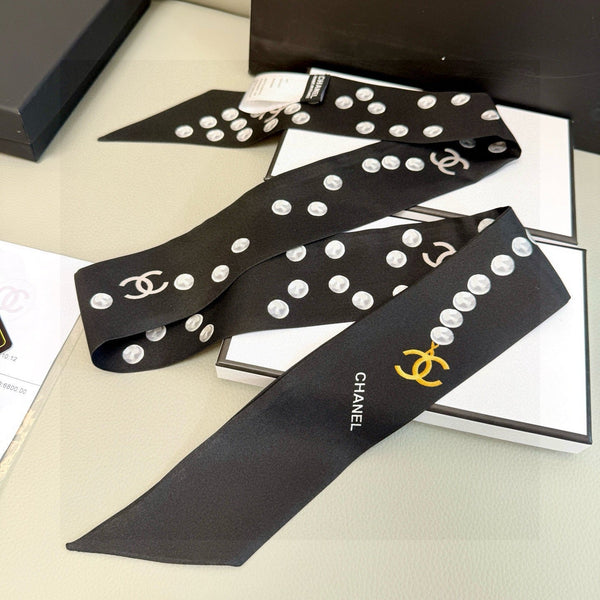 CC Twilly Mini Scarf 120cm Black White Mulberry Silk 949113