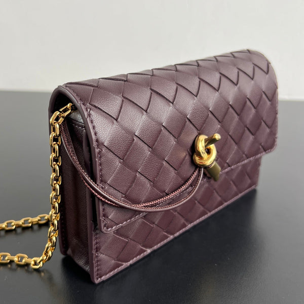 BV 26s Andiamo Pouch Coffee Intrecciato Leather 291436