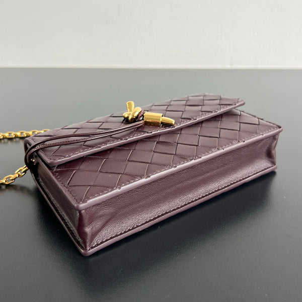BV 26s Andiamo Pouch Coffee Intrecciato Leather 291436