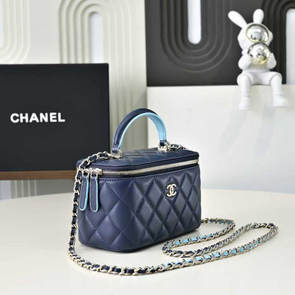 CC 26s Vanity Case Deep Blue Quilted Lambskin 286281
