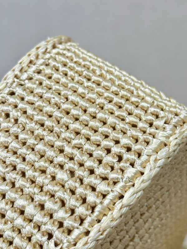 CC 26s Coco Beach 25.5CM Flap Bag Beige Raffia 143487