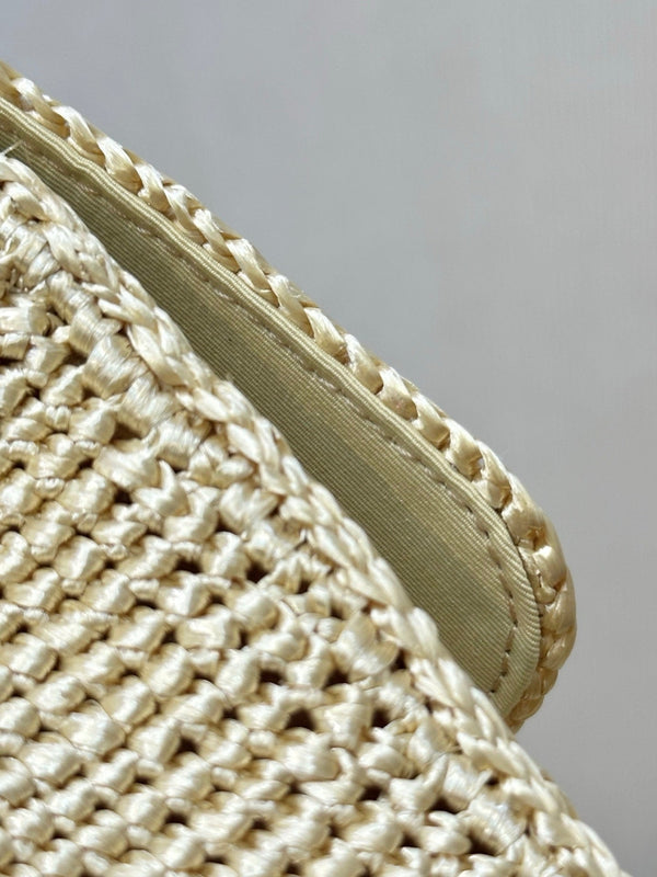 CC 26s Coco Beach 25.5CM Flap Bag Beige Raffia 143487