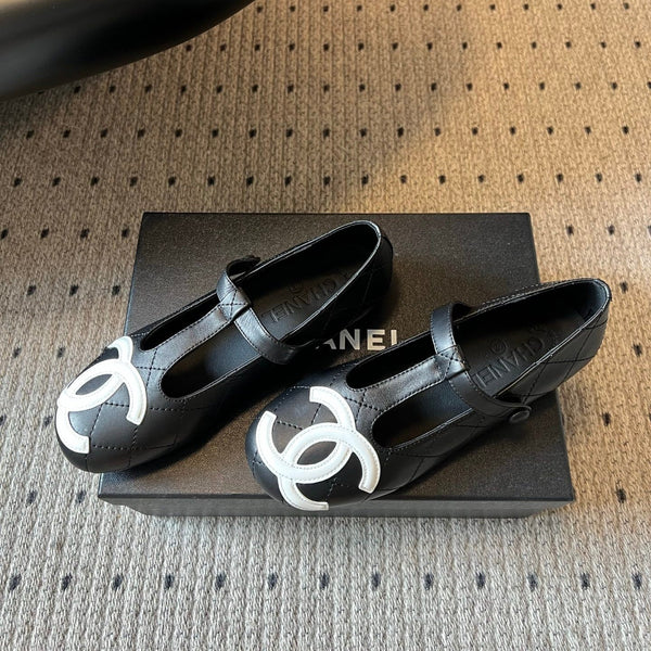 CC 26s Ligne Cambon Mary Jane Flats Black White Lambskin 984333