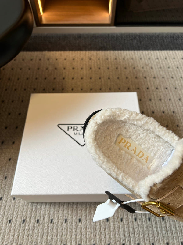 Prada 26s Clogs Desert Suede Shearling 971698