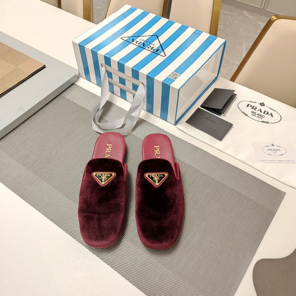 Prad 26s Square Toe Slippers In Burgundy Velvet
