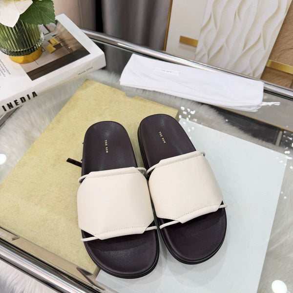 The Row Vivienne Slide White Sheepskin 827499