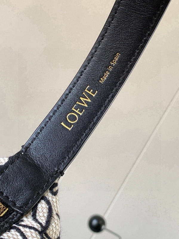 Loe Cubi Anagram Bag 35cm Black White Jacquard Cotton Calfskin