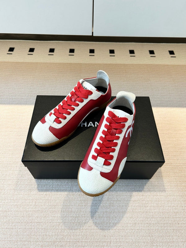 CC 26s Trainers White Red Calfskin & Suede 618695