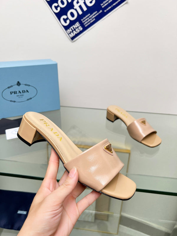 Prad 26s Saffiano Slides 4cm Powder Pink Glossy Leather 986626