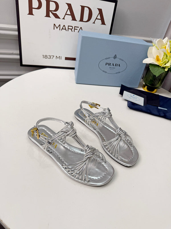 Prad 26s Knotted Metallic Leather Flat Sandals Sliver Metalic Leather 986577
