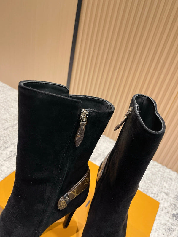 LV Legacy Ankle Boot 80mm Black Suede 480587