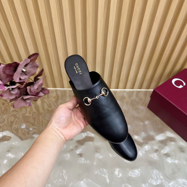 Gucci 25 Horsebit Mule Black Gold Cowhide 436323