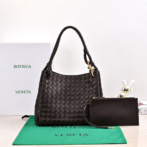 BV 26s Parachute Bag Black Intrecciato Leather 291397