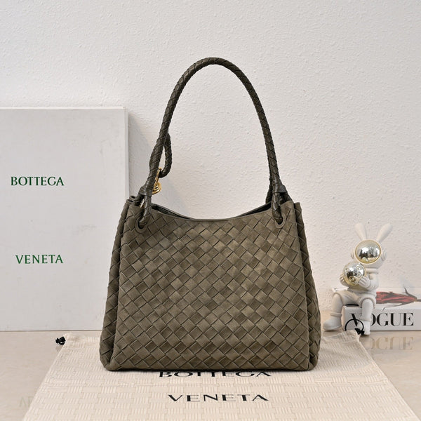 BV 26s Parachute Bag Olive Intrecciato Suede 291417
