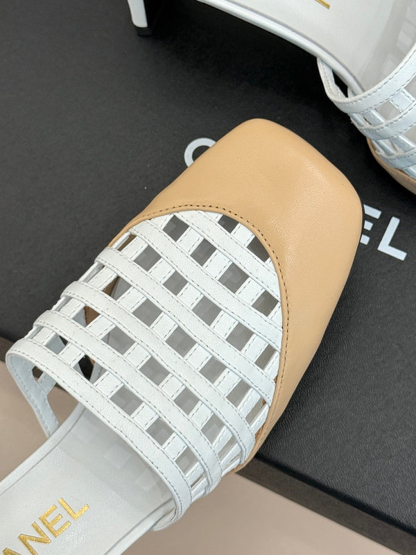 CC Woven Square-Toe Slippers Beige White Leather 825774