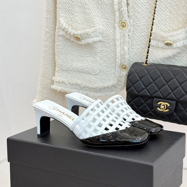 CC Woven Square-Toe Slippers Black White Leather 825775