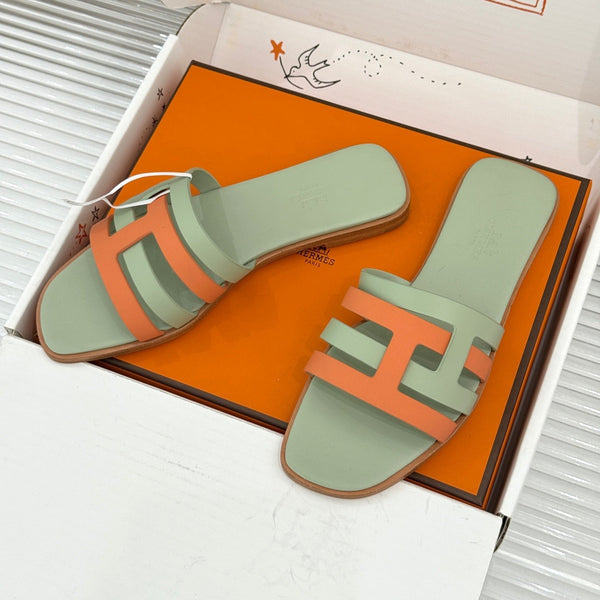 HM 26s Strappy Flat Sandals Green Orange Sheepskin 905784