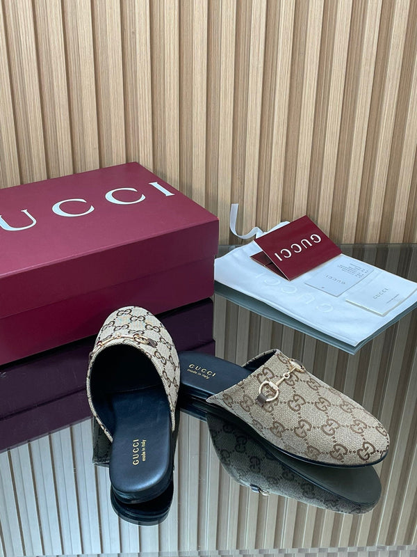 Gucci 25 Horsebit Mule Brown Beige GG Suede 563077