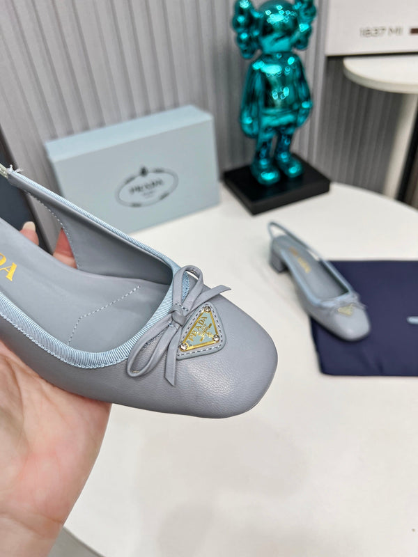 Prad 26s Round Toe Slingback Pumps 40mm In Light Blue Calfskin With Bow