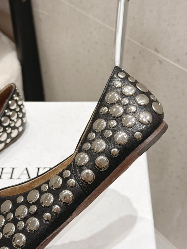 CL 26s Flat Shoes In Black Calfskin With Metal Studs