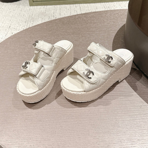 CC 26s Dad Platform Sandal Mule White Sheepskin 762876