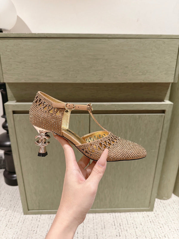 CC 26s T-strap Slingback 6.5cm Gold Lambskin/Rhinestones 917015